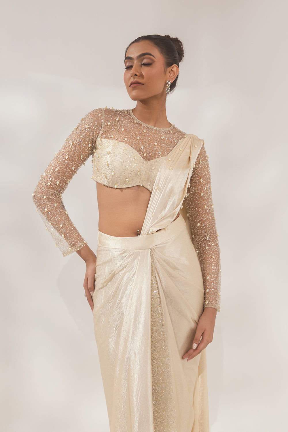 Full Sleeves Pearl Gold Heavy Plated Saree