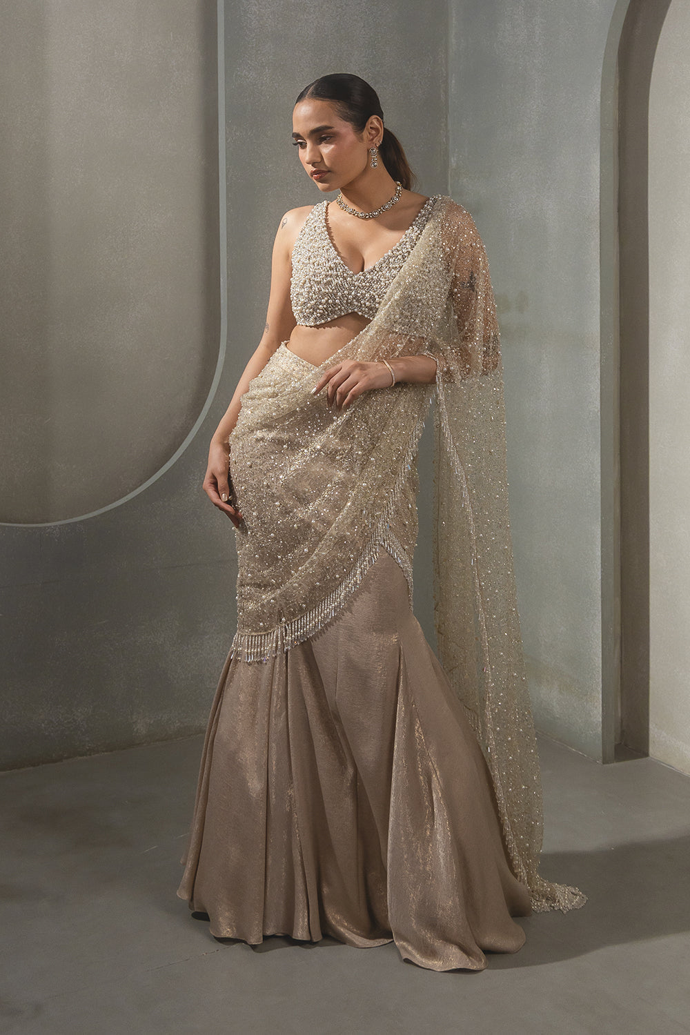 Heavy Jaal Embroidred Palla Saree with Pearl Blouse